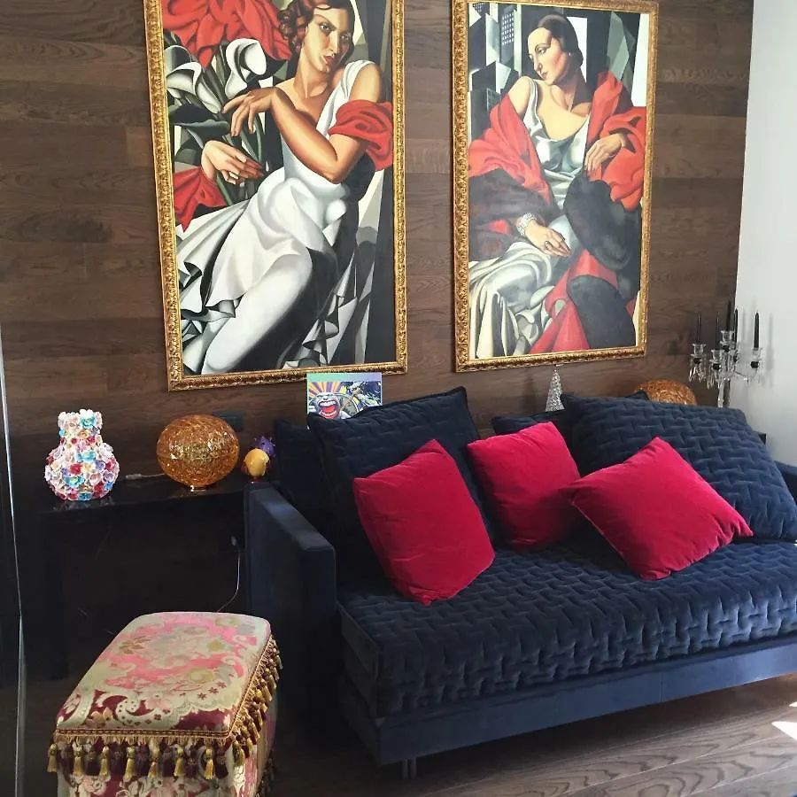 Apartment Suite Fara Milan