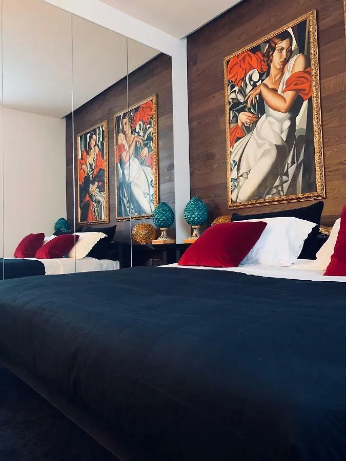 Apartment Suite Fara Milan